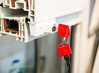 BSL Замок-блокиратор на окна BABY SAFE LOCK белый